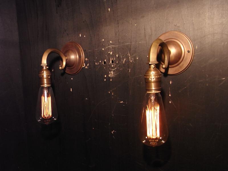真鍮製ウォールブラケット、壁ブラケット照明、ウォールランプ、ライト